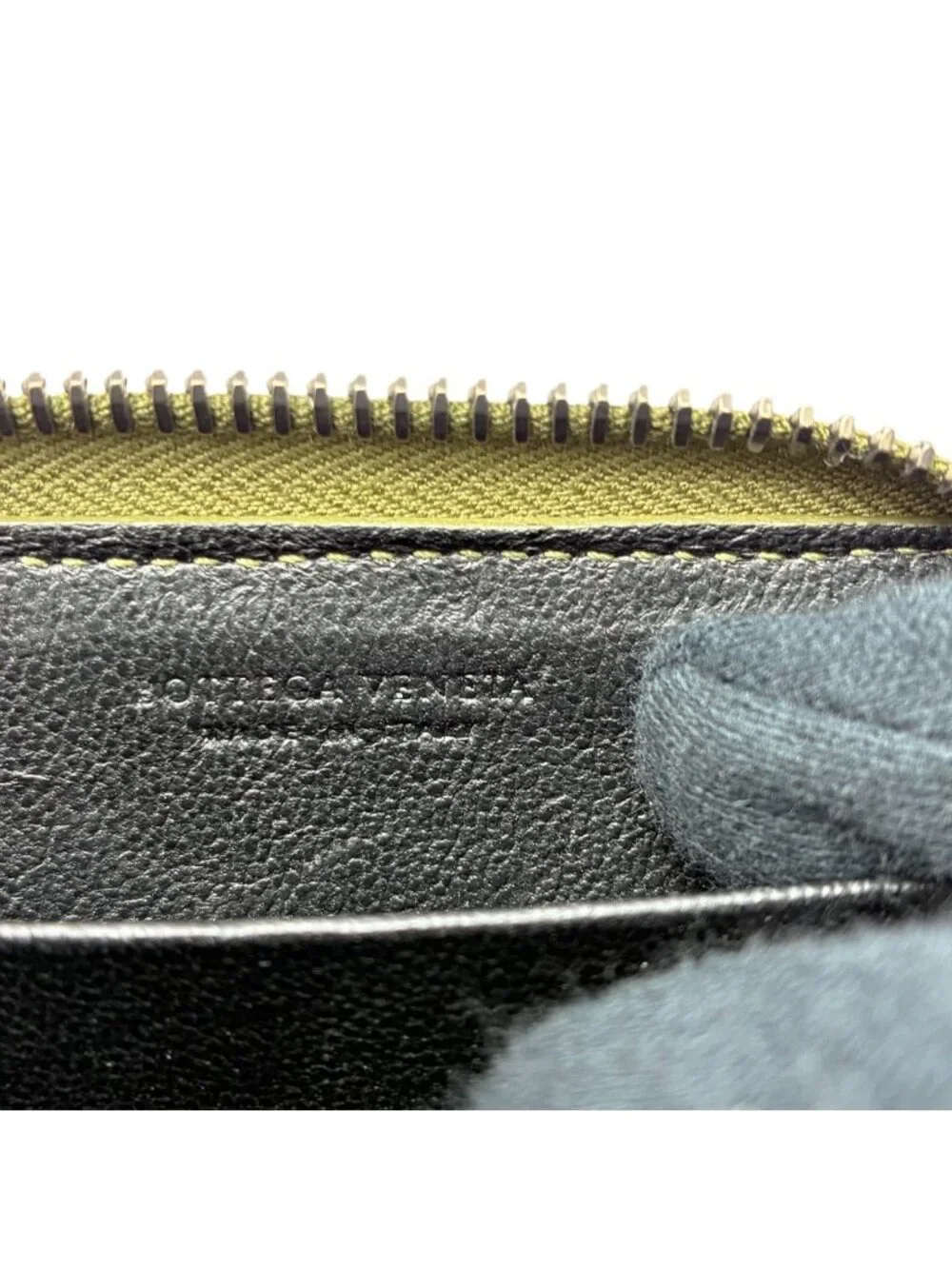 Bottega Veneta Coin Purse Olive Green Items Zip Around